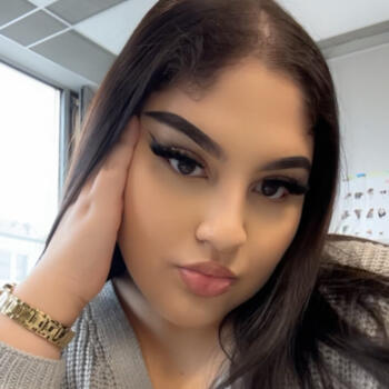 Babysitter in Pétange: Brenda