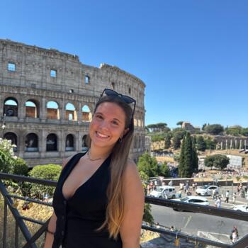 Babysitter in Coimbra: Maria