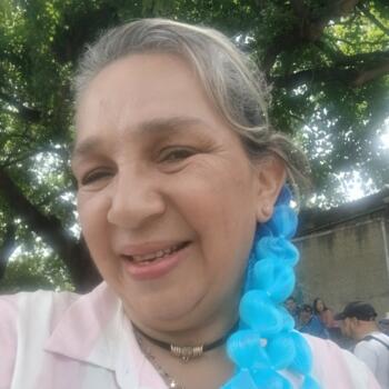 Babysitter in Caracas: Janeth