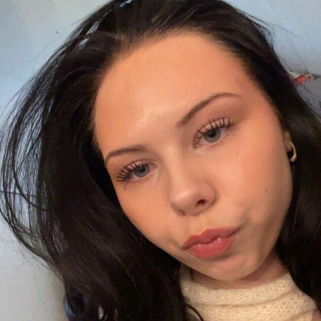 Babysitter in Årnes: Hanna