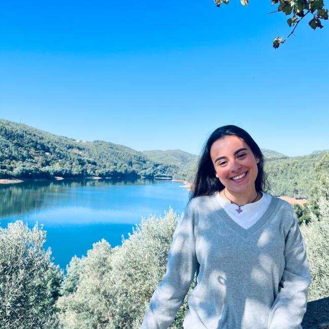 Babysitter em Olhão: Leonor