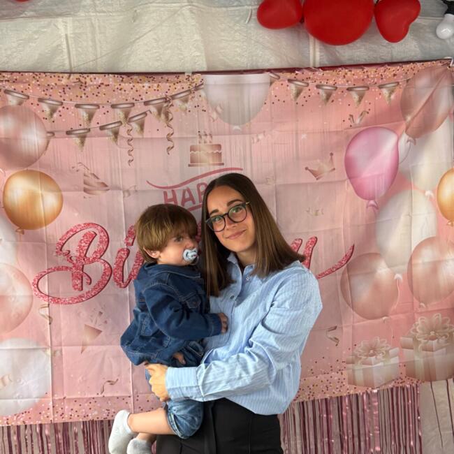 Babysitter in Courcelles: Amandine