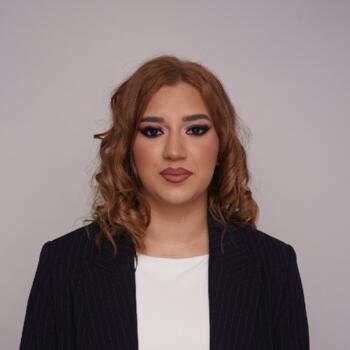 Bonă în Oradea: Estera