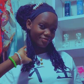 Babysitter in Nairobi: Keila