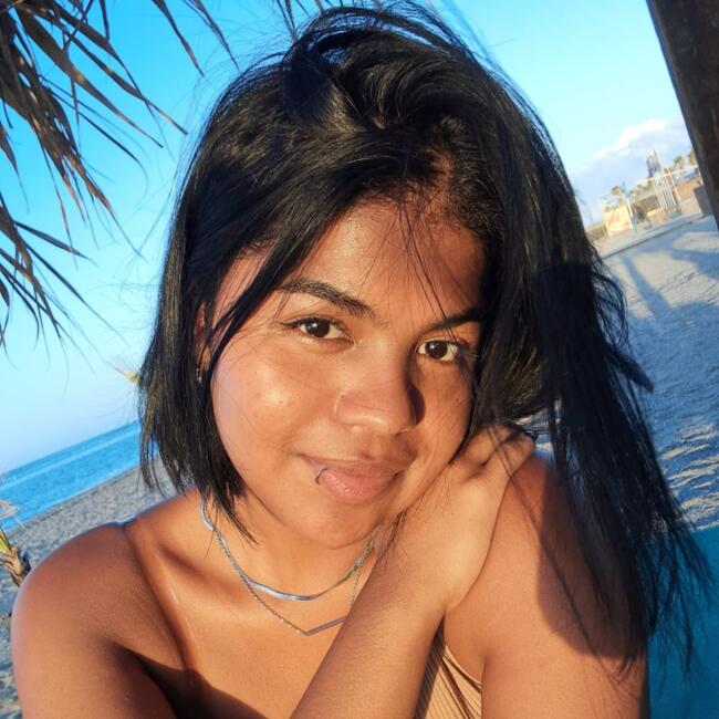 Canguro en Alhaurín el Grande: Dayana