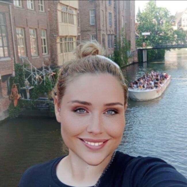 Babysitter in Livry-Gargan: Ophélie