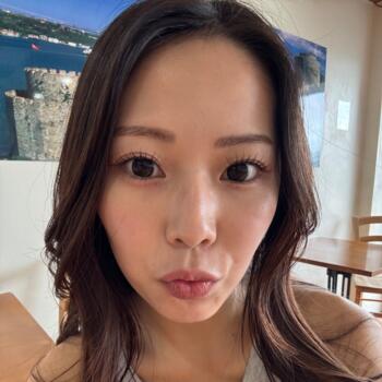 Babysitter in Queenstown: Misaki