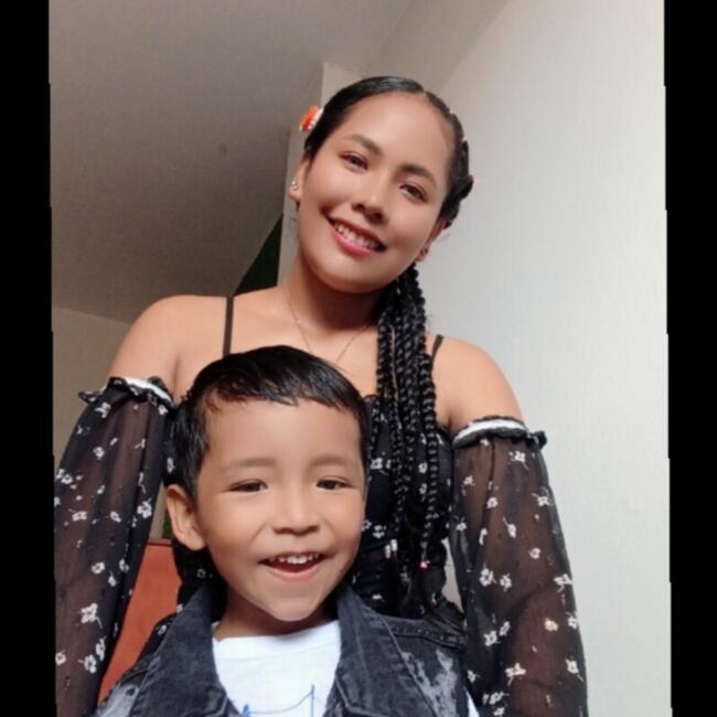 Babysitter in Ate: Emery