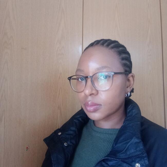 Babysitter in Johannesburg: Hazel Nonhlonipho Tidimalo