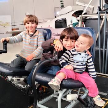 Trabalho de babysitting em Sintra: Trabalho de babysitting Emília (kika Rodrigues)