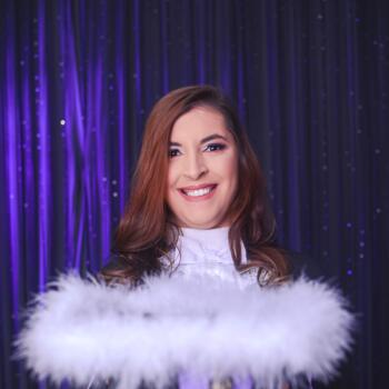 Babá em Pelotas: Bruna