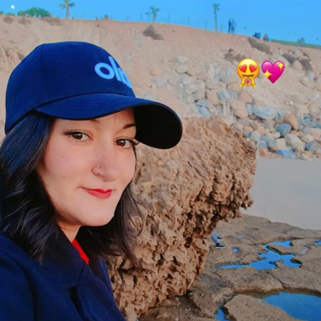 جليسة أطفال في أكادير: نورة