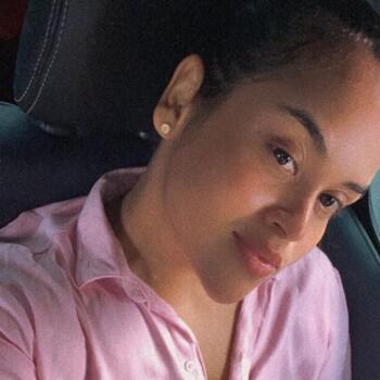 Babysitter in Paulista: Mickaella guedes