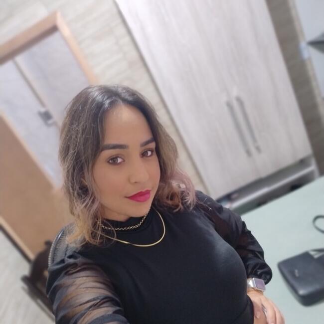 Emprego de babá em São José (São José): Dani