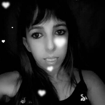 Babysitter in Americana: Kamila