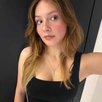 Babysitter in Rome: Elena