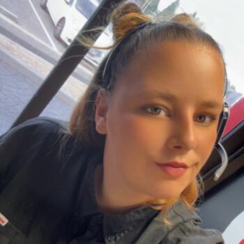 Babysitter Saint-Nazaire: Sarah
