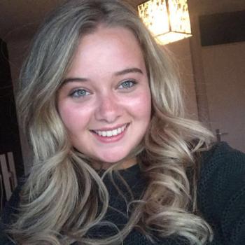 Oppas Dordrecht: Julia