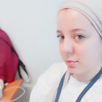 Baby-sitter in Paris: Rahima