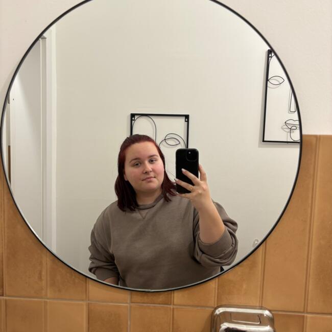 Dadilja u Repišće: Laura