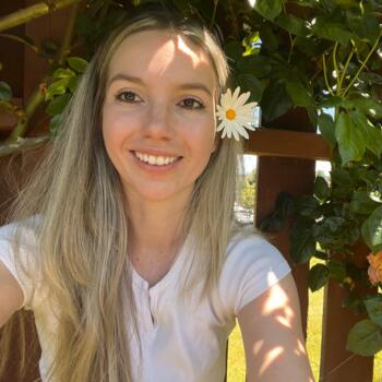 Babysitter in Taupo: Shannon