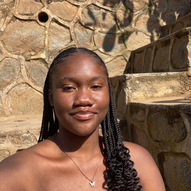 Babysitter in Salé: Drinney