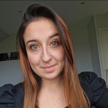 Babysitter in Bois-le-Roi (Normandie): Julianne