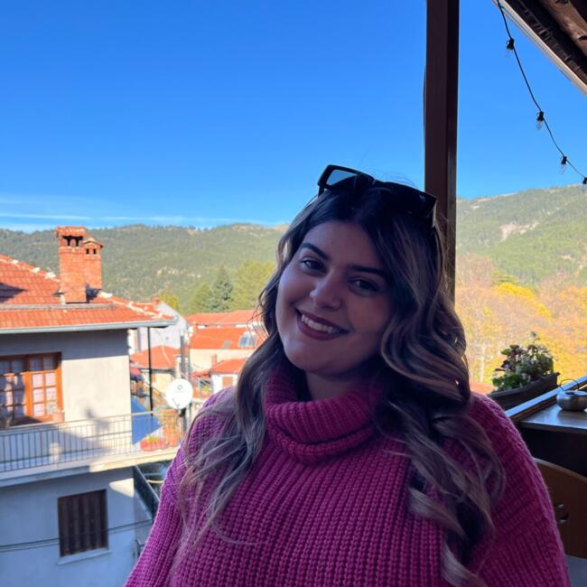 Babysitter in Ioannina: Χαρά