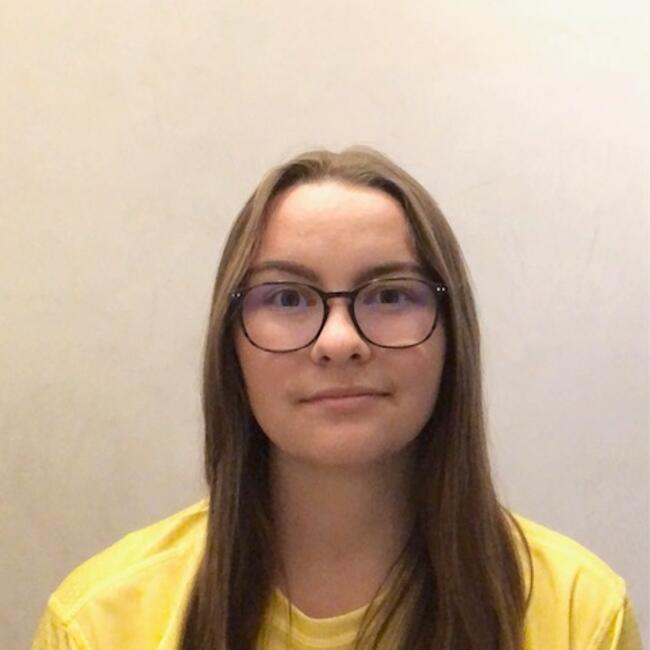 Babysitter in Rougiers: Maëlya