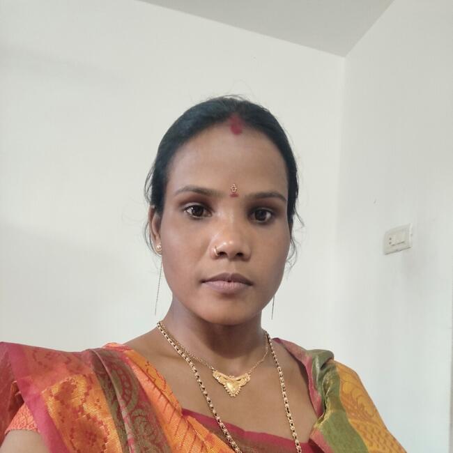 Babysitter in Mumbai: Pratima