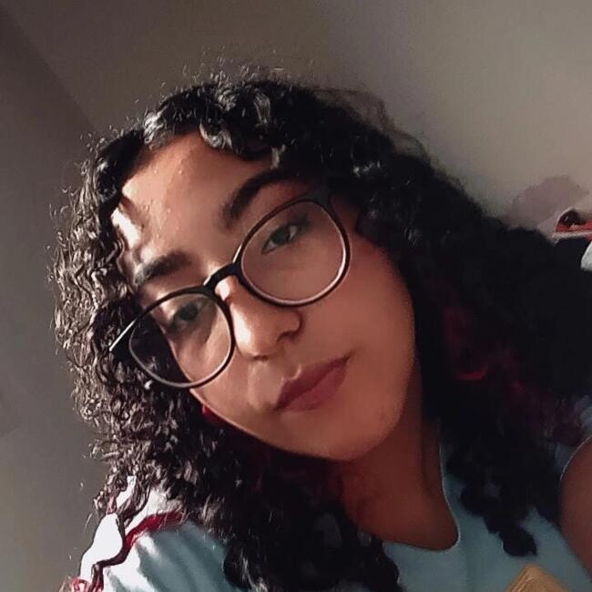 Babysitter in Assis: Maria Eduarda