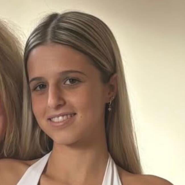 Babysitter in Melbourne: Emily