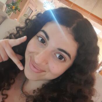 בייביסיטר ב- אורה: אגם
