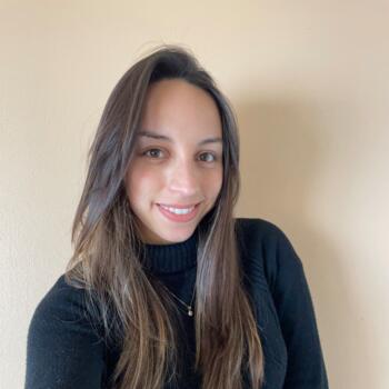 Babysitter in San Antonio: Valentina