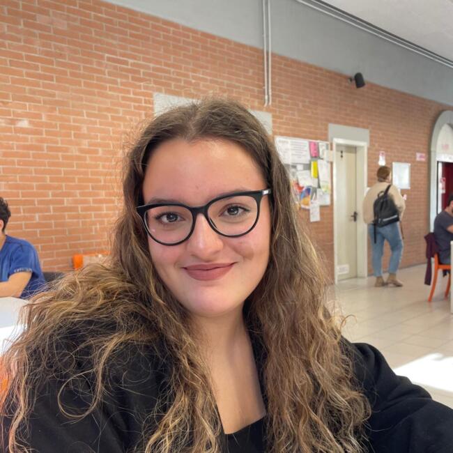 Babysitter a Chiavari: Sara