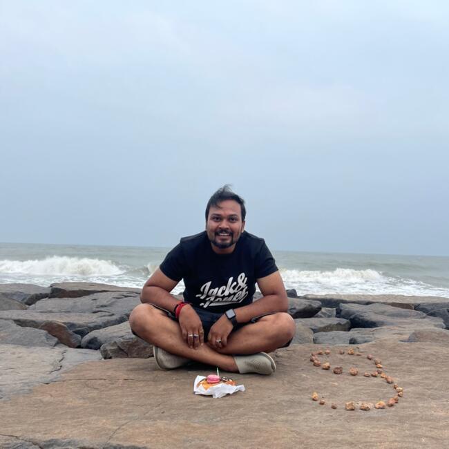 बंगलौर में बेबीसिटिंग की नौकरी: Priyanshu