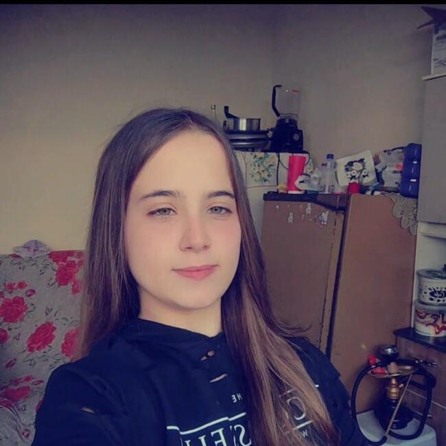 Babá em Avaré: Lara