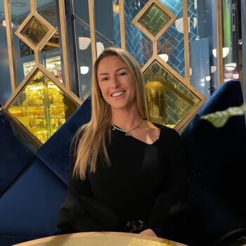 Babysitting job in Pettenasco: babysitting job Elisa