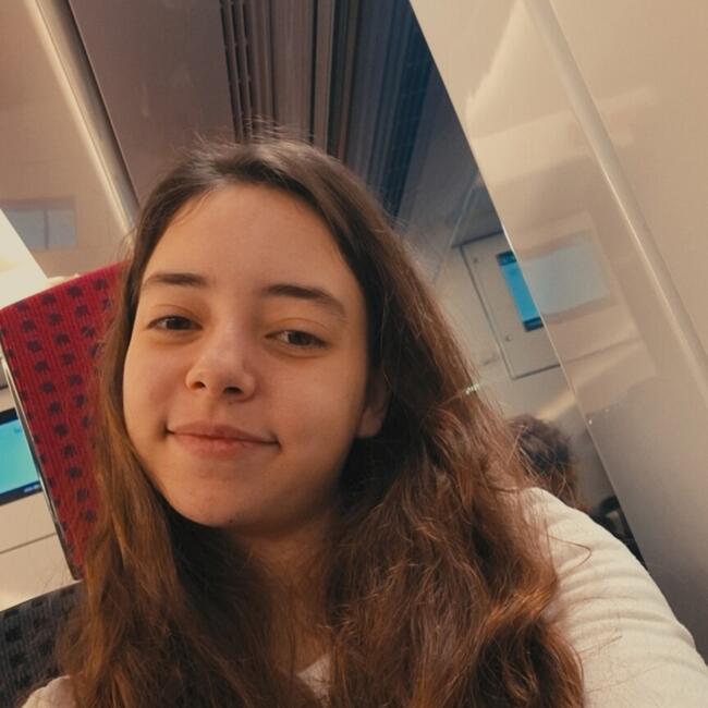 Babysitter in Rambouillet: Meriem