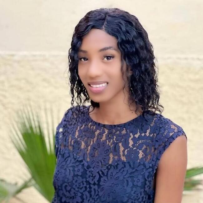 Babysitter in Saint-Louis: Reine Ramatoulaye