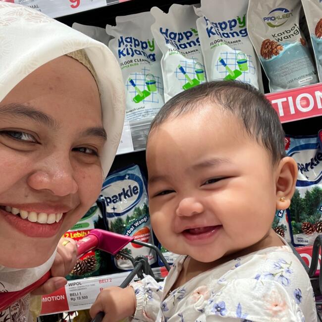 Lowongan pekerjaan babysitting di Kota Bogor: Haya
