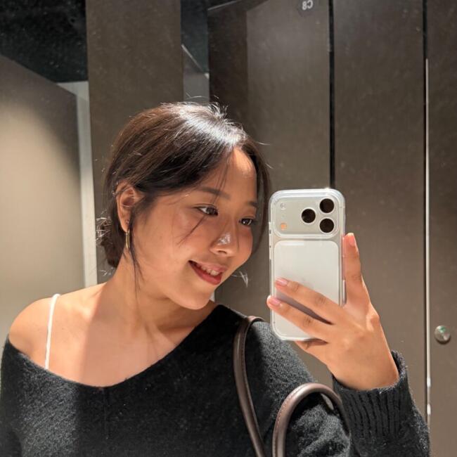 Babysitter in Singapore Island: Le Wun Sandi