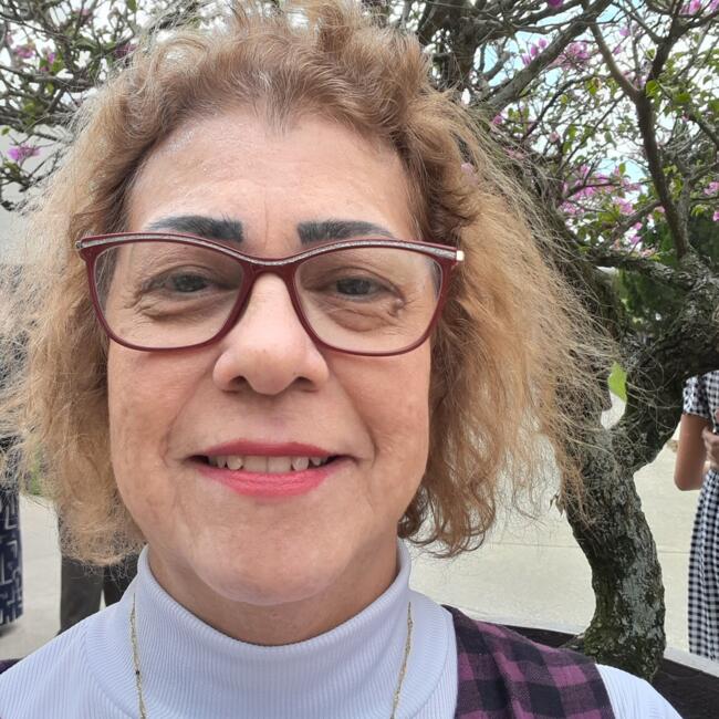 Babá em Sumaré: Alba