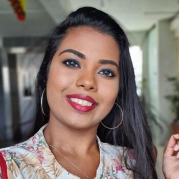 Job de garde d'enfants à Singapore Island: job de garde d'enfants BeautyliciouswithMahllini