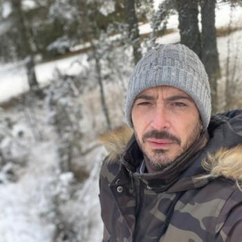 Trabajo de canguro en Moncada: trabajo de canguro Juan