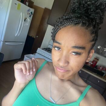 Babysitter Omaha: Jayanna