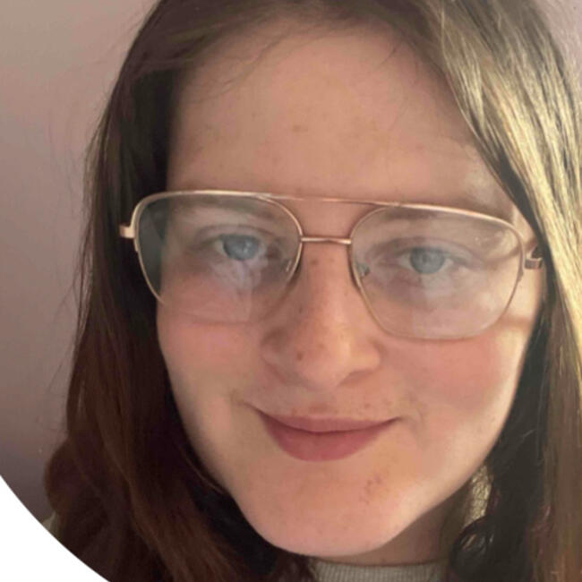 Babysitter in Bradford: Sarah