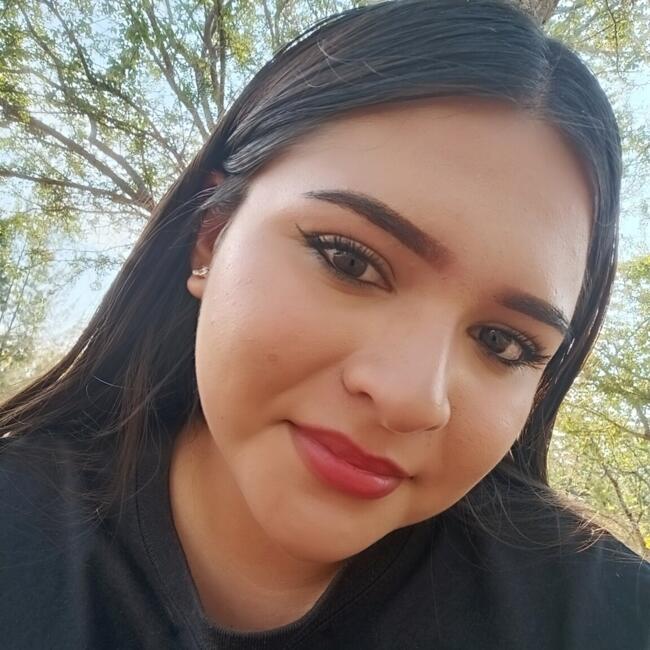 Babysitter in Guadalajara: Yesenia Yazmin