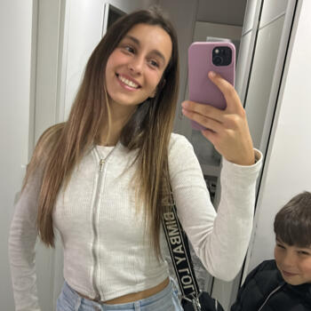 Babysitter in Lisbon: Carolina
