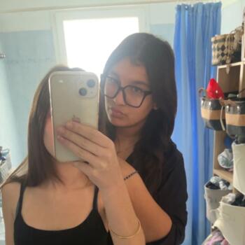 Babysitter in Nyons: Lina